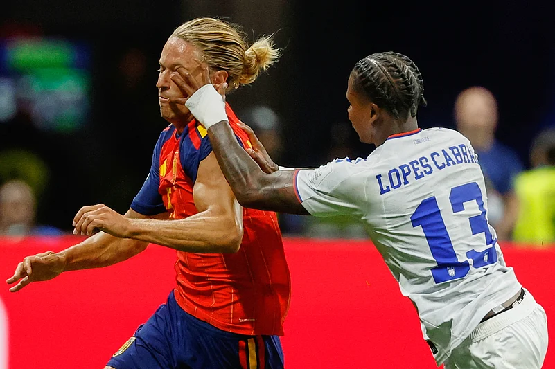 Spain Vs Cape Verde FIFA World Cup 2026 Group H Sidny Lopes Cabral Marcos Llorente AP Photo