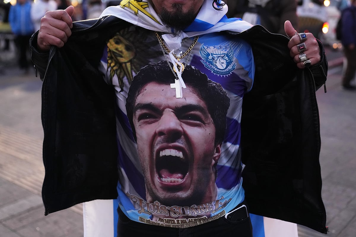 Saudi Arabia vs Uruguay FIFA World Cup 2026 Group H Luis Suarez T SHirt AP