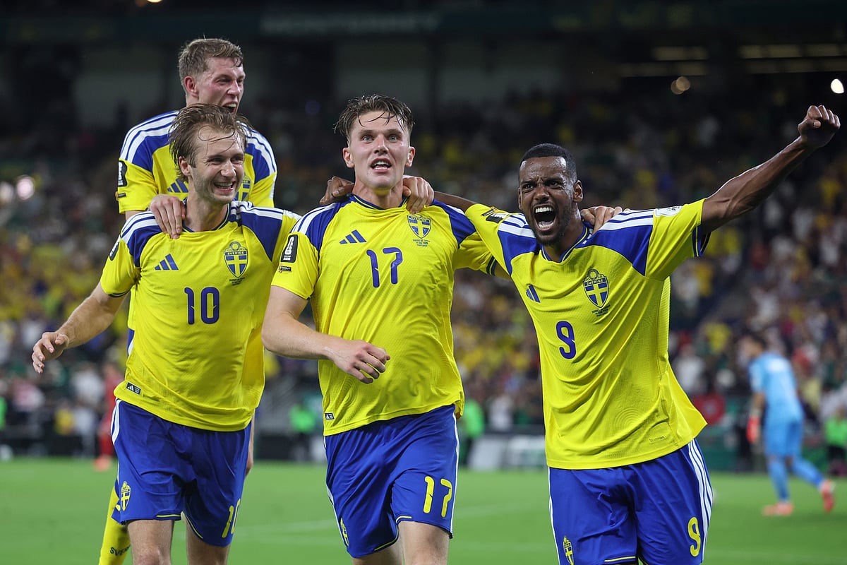 Sweden vs Tunisia FIFA World Cup 2026 Group F Gyokeres celeb with team AP Photo