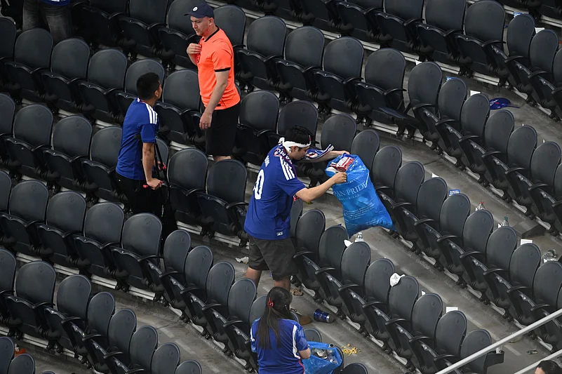 Netherlands Vs Japan, FIFA World Cup 2026 Samurai Blue Fans AP 6 Photo