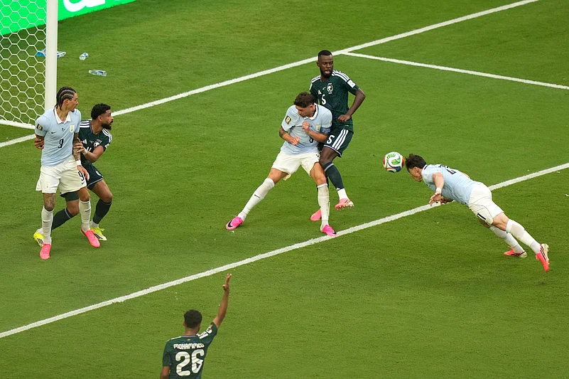 Saudi Arabia vs Uruguay FIFA World Cup 2026 Group H Federico Vinas Diving header AP Photo