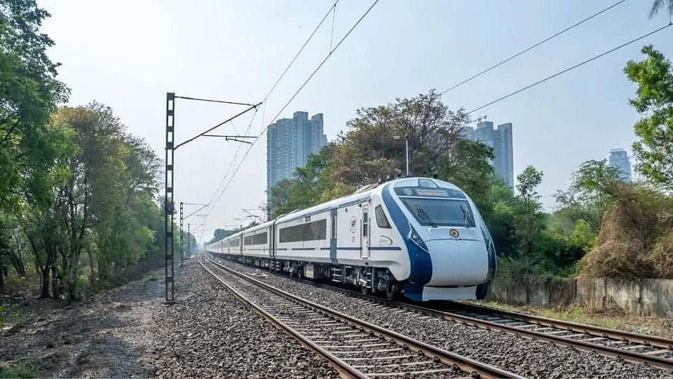 Vaishnaw to Flag Off First Direct Express Train between Pune, Sainagar Shirdi on Wednesday  - null