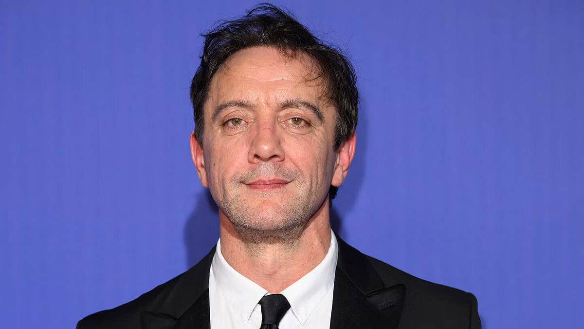 Peter Serafinowicz
 - IMDB