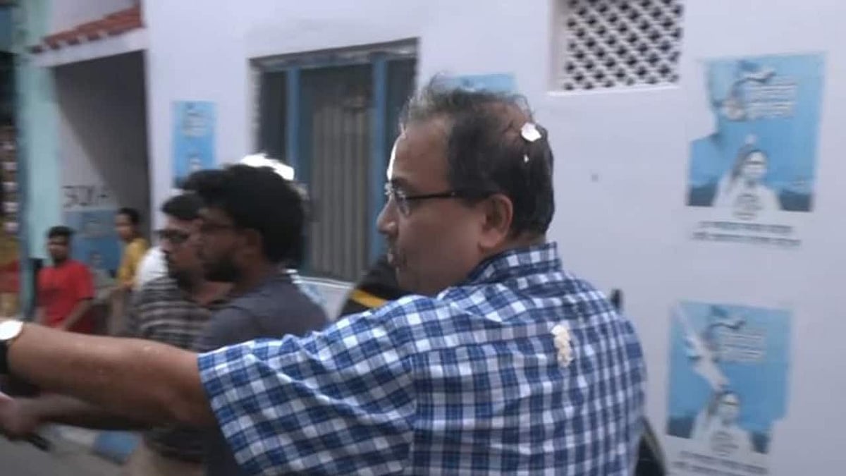 Two Arrested in Kolkata for Throwing Eggs at TMC MLA Kunal Ghosh - null