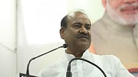 Speaker to Seek Views of Both TMC Factions Before Decision; Mail Sent to Mamata Group: Sources Speaker to Seek Views of Both TMC Factions Before Decision; Mail Sent to Mamata Group: Sources