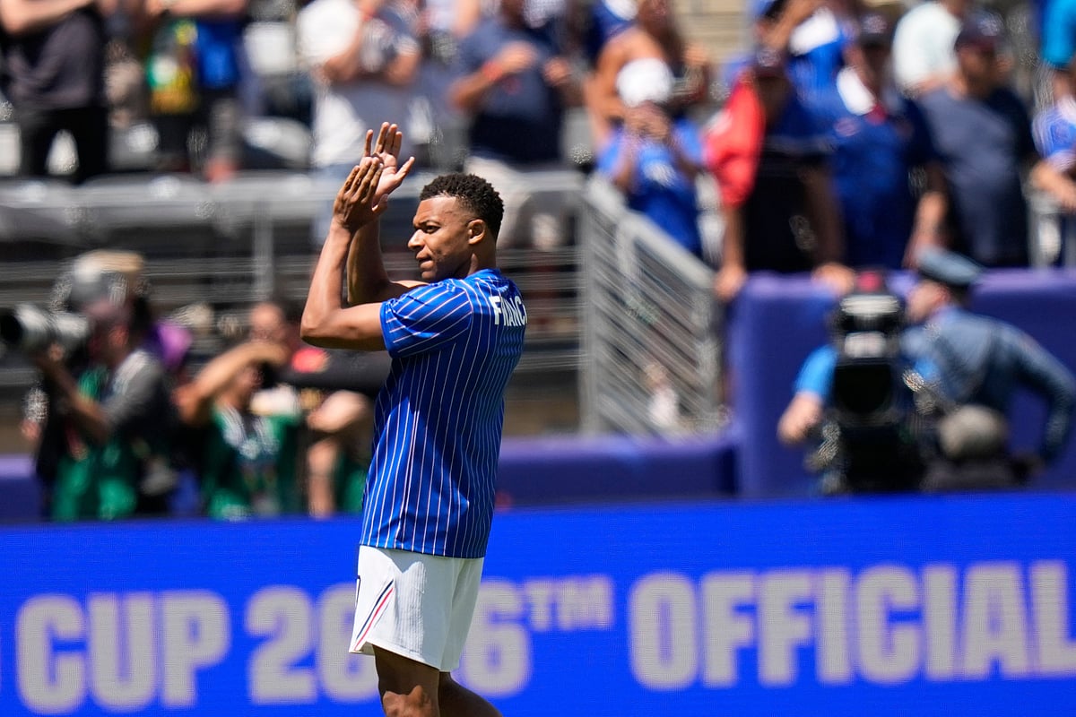 France's Kylian Mbappe applauds during warmups before the start of the World Cup Group I soccer match between France and Senegal in East Rutherford, N.J., near New York, Tuesday, June 16, 2026. - AP Photo/Frank Franklin II