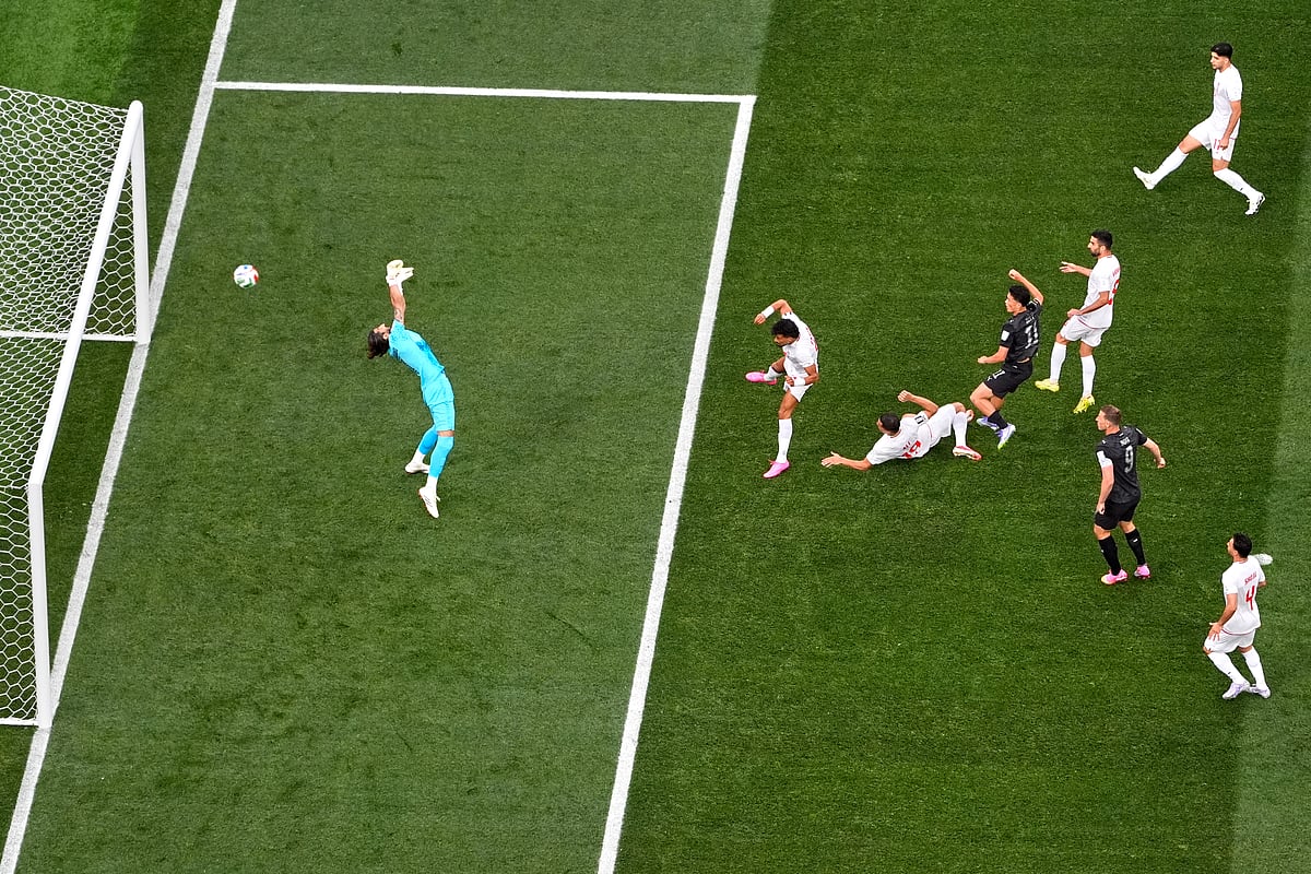 Iran Vs New Zealand FIFA World Cup 2026 Group G Elijah Just Scores AP Photo