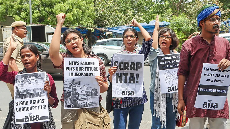 Parliamentary Panel Flags Exam Irregularities, Seeks Time-Bound Reform Roadmap for NTA