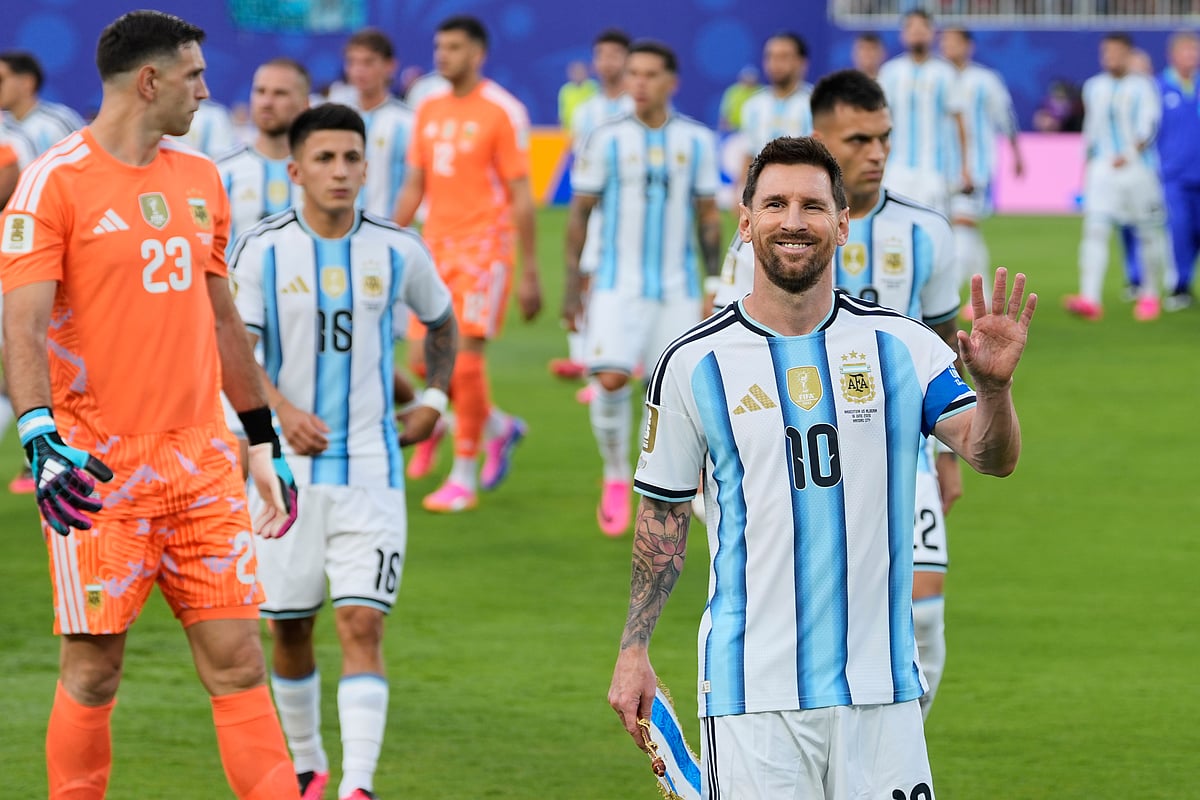 Argentina Vs Algeria FIFA World Cup 2026 Group J Lionel Messi Greets AP Photo