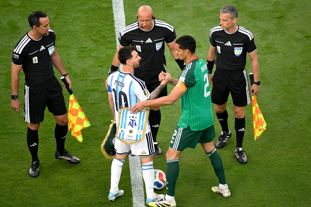 Argentina Vs Algeria FIFA World Cup 2026 Group J Messi and Mandi at toss AP Photo