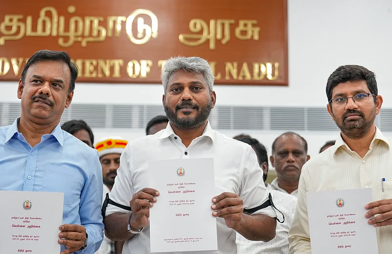Tamil Nadu tax revenue collapse, TN White Paper financial report