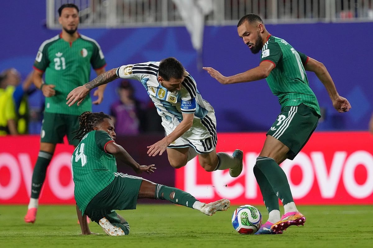 Argentina Vs Algeria FIFA World Cup 2026 Group J Messi tackeled AP Photo