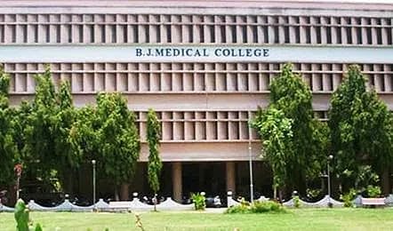 3 Students of Ahmedabad Medical College Suspended for Ragging; Report Sought in Bhavnagar Case  - null
