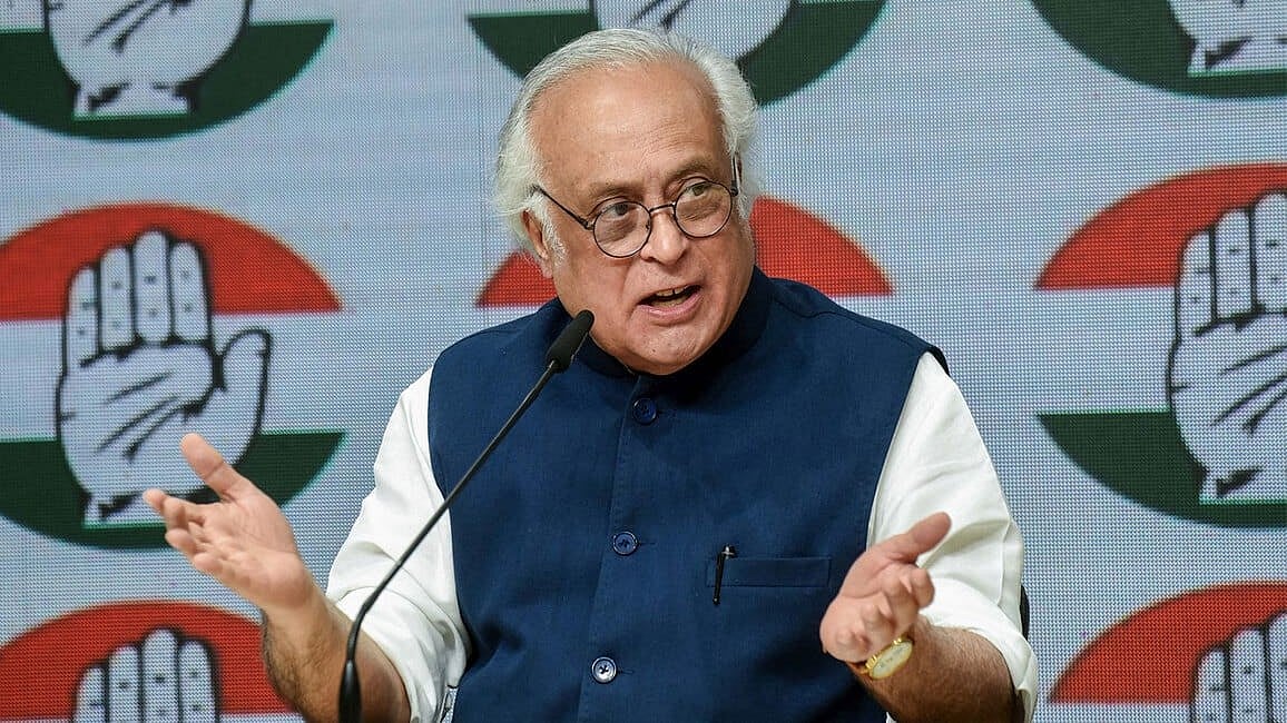 Cong Jabs Govt over US-Iran Signing 'Islamabad MoU', Calls it Severe Setback to PM's Foreign Policy - null
