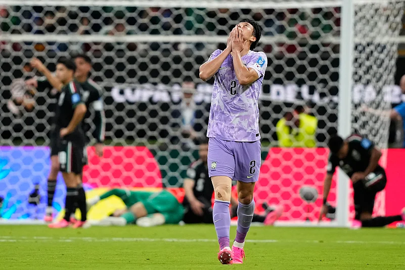 Mexico vs South Korea FIFA World Cup 2026 Lee Han-beom dejected AP photo