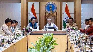 Arunachal Governor Flags Financial Management Lapses, Calls for More Use of Tech