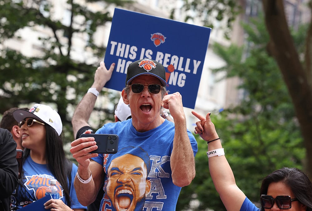 NBA basketball New York Knicks Championship Parade highlights-Ben Stiller