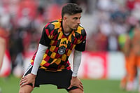 Stephanie Scarbrough/AP : Germany's Kai Havertz, take part in the warm up ahead of the World Cup Group E soccer match between Germany and Ivory Coast