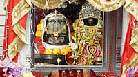 Over 9,000 Pilgrims Leave from Jammu for Kheer Bhawani Mela