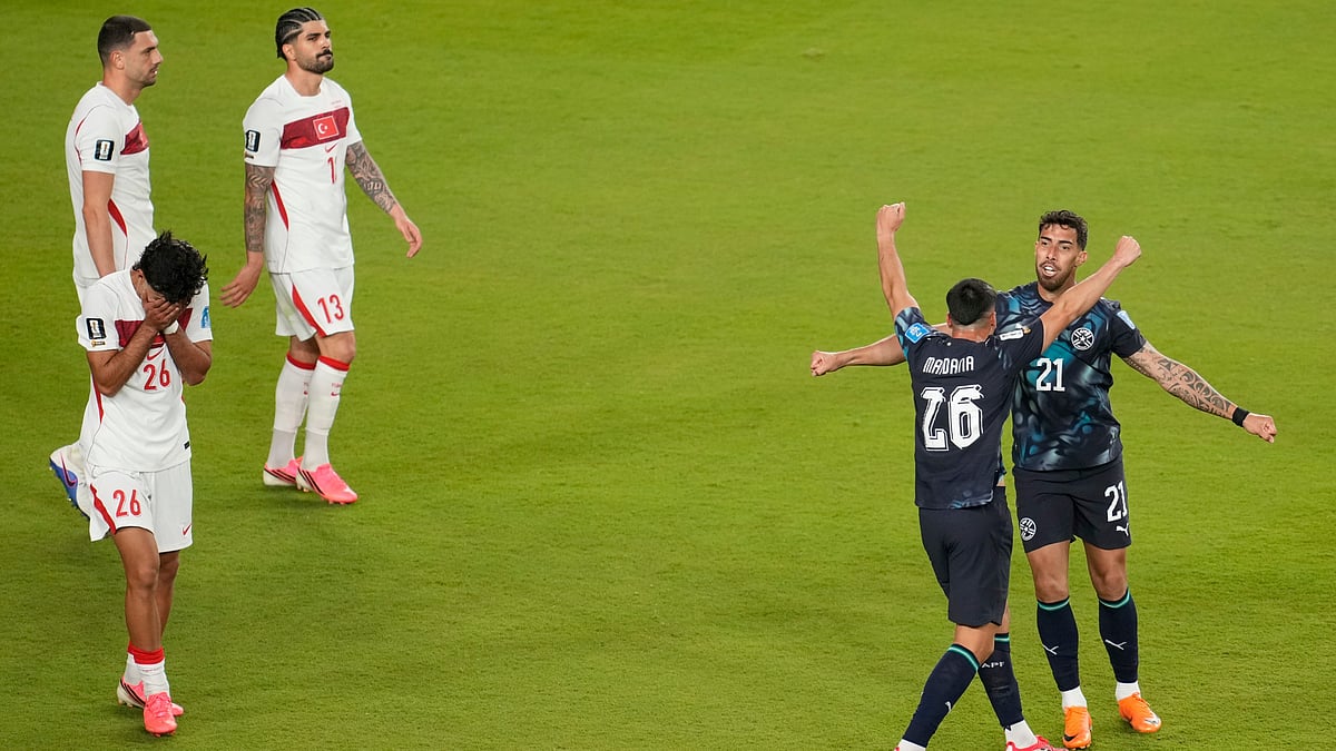 Players of Paraguay, right, reacts at the end of a World Cup Group D soccer match against Turkey in Santa Clara, Calif., near San Francisco, Friday, June 19, 2026 - (AP Photo/Jeff Chiu)