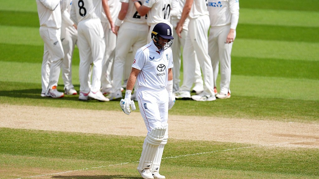 England lose the 2nd Test by 253 runs against New Zealand in Oval on Sunday, June 21. - AP Photo/Ben Whitley