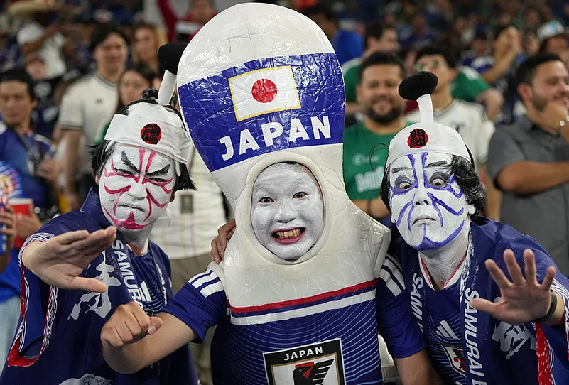 Fifa World Cup 2026 fans dazzling costumes, facepaint and flags highlights-Japan fans
