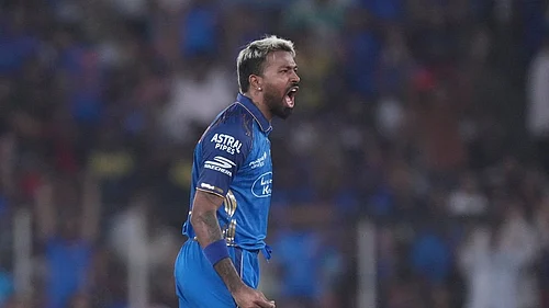| Photo: AP/Ajit Solanki : According to reports Mumbai Indians are in talks with Rajasthan Royals to swap Hardik Pandya with Yashasvi Jaiswal ahead of IPL 2027.