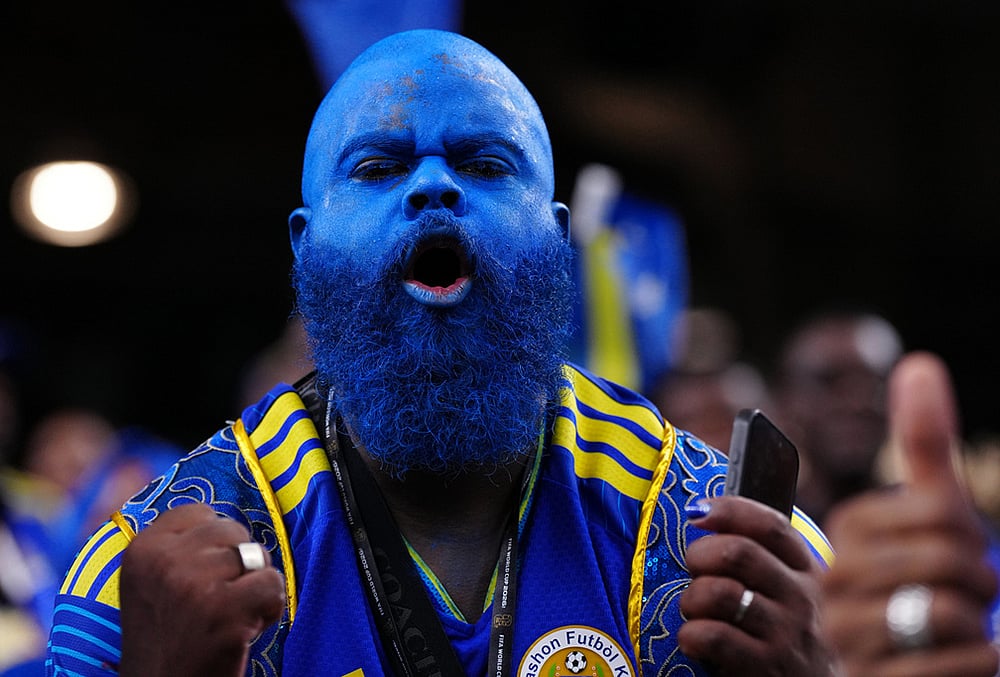 Fifa World Cup 2026 fans dazzling costumes, facepaint and flags highlights-Curacao fans 