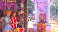 J-K LG Offers Prayers at Kheer Bhawani Temple