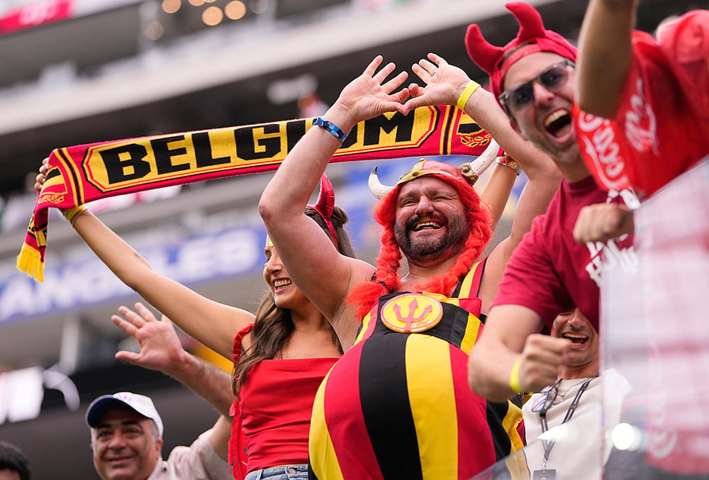 Fifa World Cup 2026 fans dazzling costumes, facepaint and flags highlights-Fans of Belgium