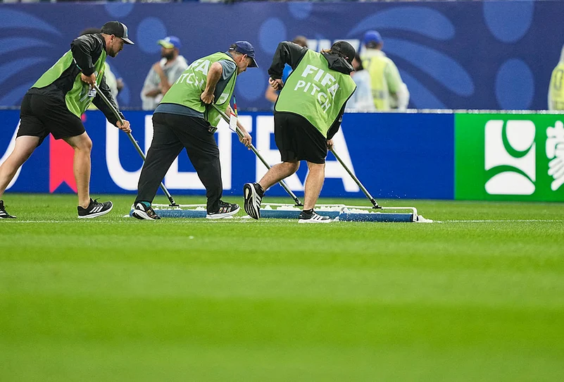 Iraq vs France FIFA world cup 2026 match Philadelphia Severe Weather Play Stoppage highlights-