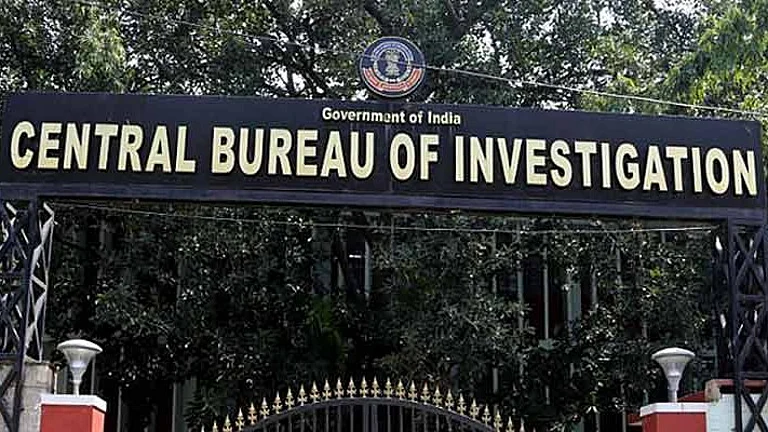 IDFC First Scam: CBI Arrests Senior IAS Officer for Embezzling Rs 60 Cr - null