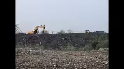 MCD on Track to Clear Okhla Landfill by December: Delhi Mayor - null