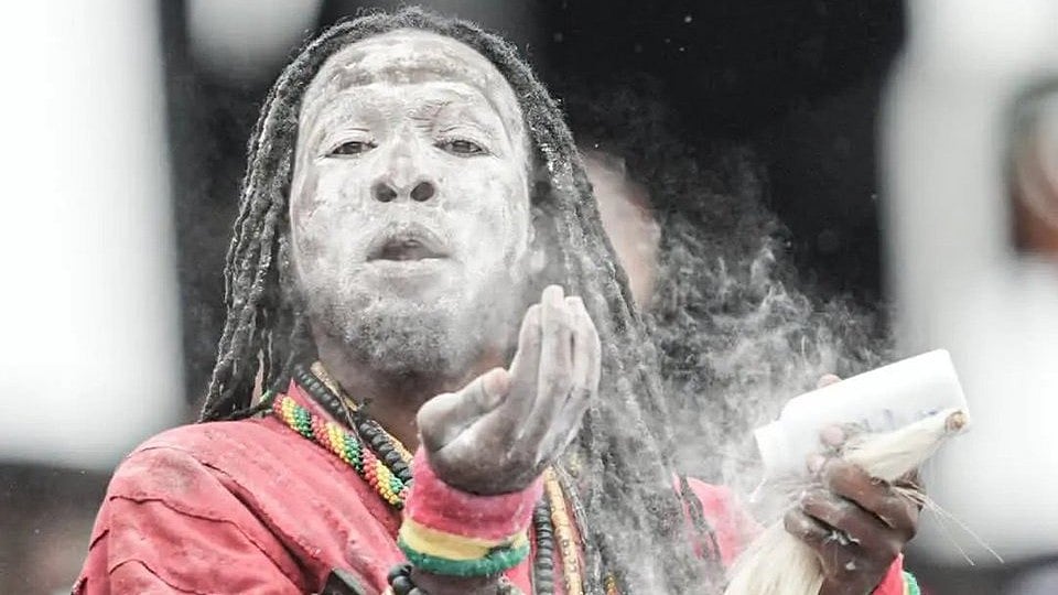 Nana Kwaku Bonsam doing his spiritual rituals in Ghana's match against England which ended up 0-0 - X.com