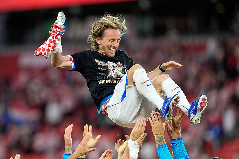 Croatia's Luka Modric (10) celebrates after the World Cup Group L soccer match between Panama and Croatia in Toronto. - | Photo: AP/Olivia White