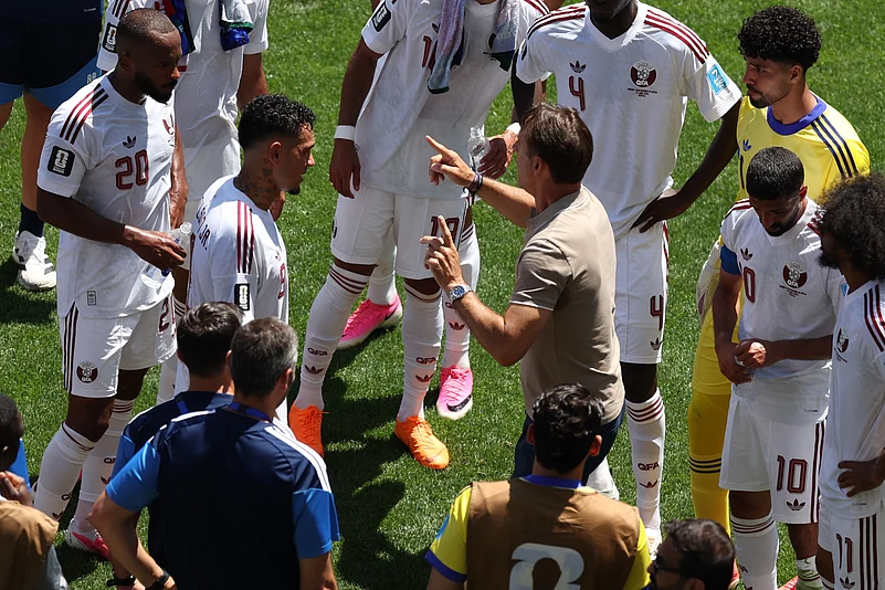 Bosnia Vs Qatar FIFA World Cup 2026 Group B Julen Lopetegui Talks AP Photo