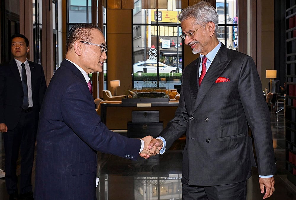 S Jaishankar meets Wi Sung-lac