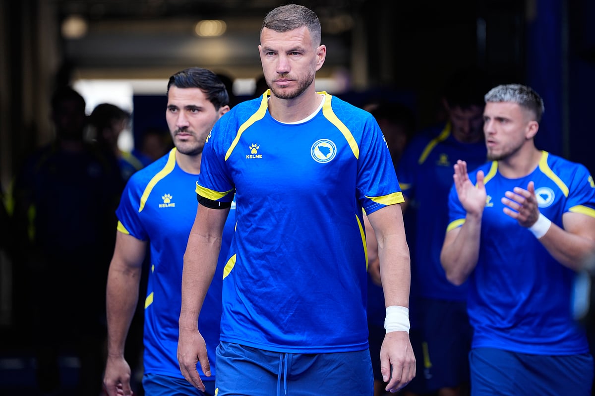Bosnia Vs Qatar FIFA World Cup 2026 Group A Edin Dzeko Arrives AP Photo