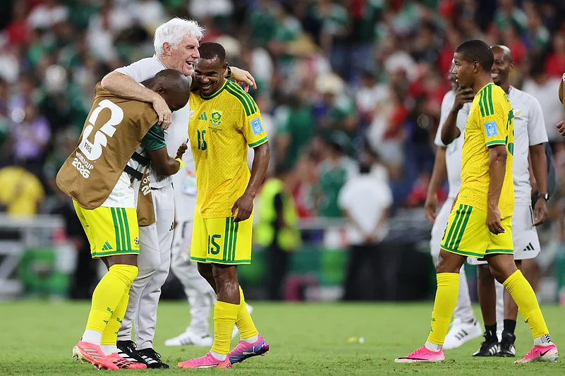 South Africa Vs South Korea FIFA World Cup 2026 Group A Hugo Broos with players post match AP Photo