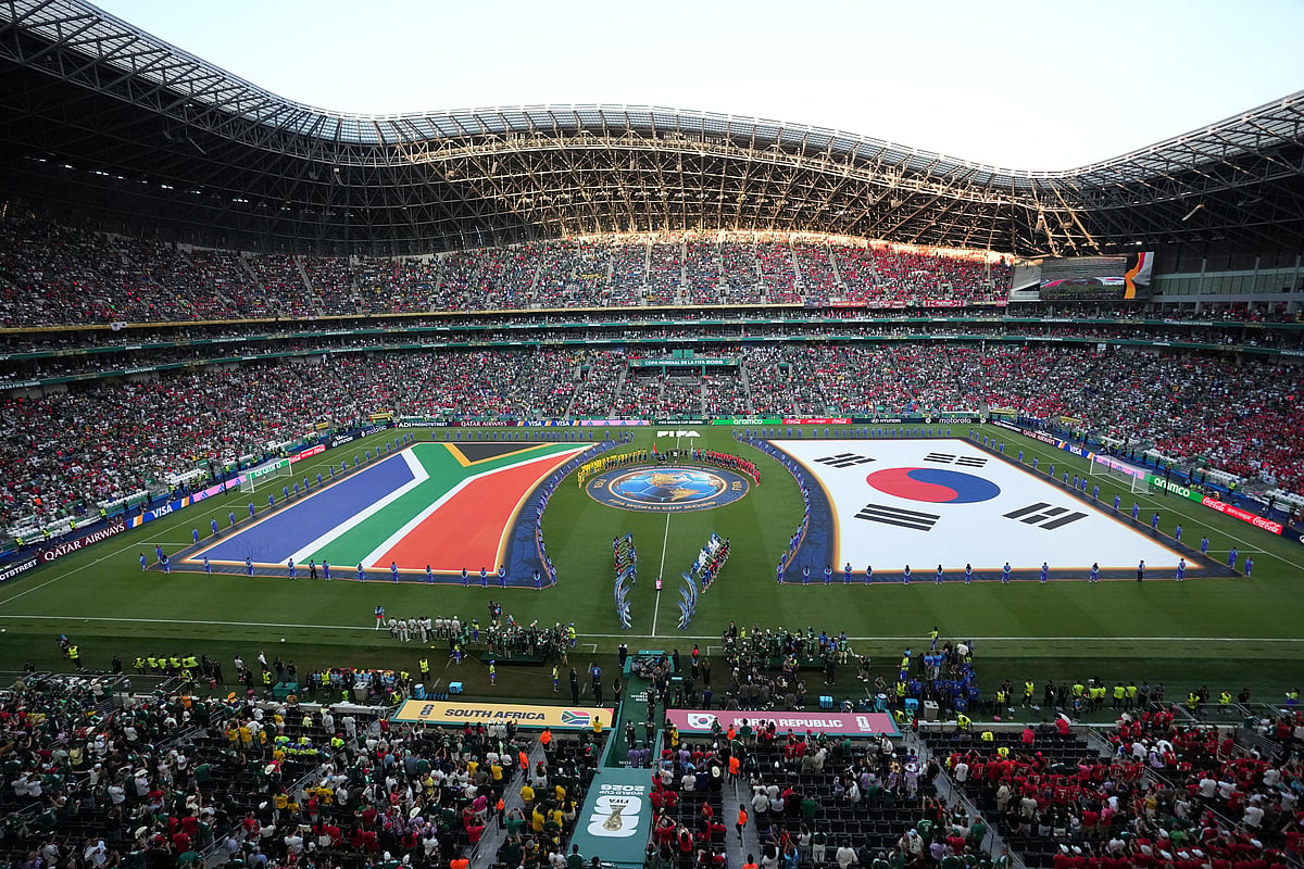 Teams Korea and South Korea before the start of their World Cup Group A soccer match in Guadalupe, near Monterrey, Mexico, Wednesday, June 24, 2026. - (AP Photo/Dolores Ochoa)