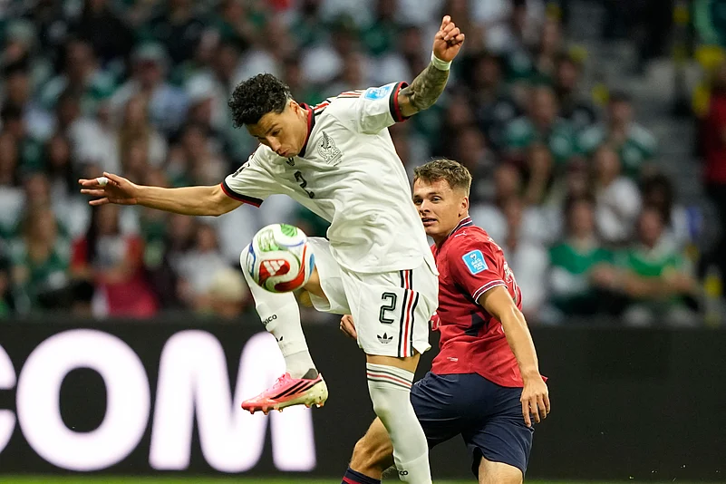 Czechia Vs Mexico FIFA World Cup 2026 Group A Jorge Sanchez and Jindrich Stanek AP Photo