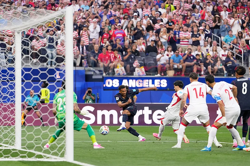 Turkiye vs USA, FIFA World Cup 2026 Group D Auston Trusty Scores Angle AP Photo
