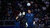 (AP Photo/Ashley Landis) : Cape Verde goalkeeper Vozinha (1) and his teammate goalkeeper Marcio Rosa (12) warm up ahead of the World Cup Group H soccer match between Cape Verde and Saudi Arabia in Houston, Friday, June 26, 2026.
