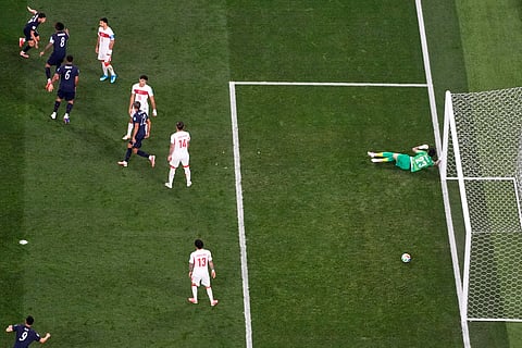 United States' Sebastian Berhalter (14), top left, scores their second goal during the World Cup Group D soccer match between Turkey and the United States in Inglewood, Calif., near Los Angeles, Thursday, June 25, 2026.