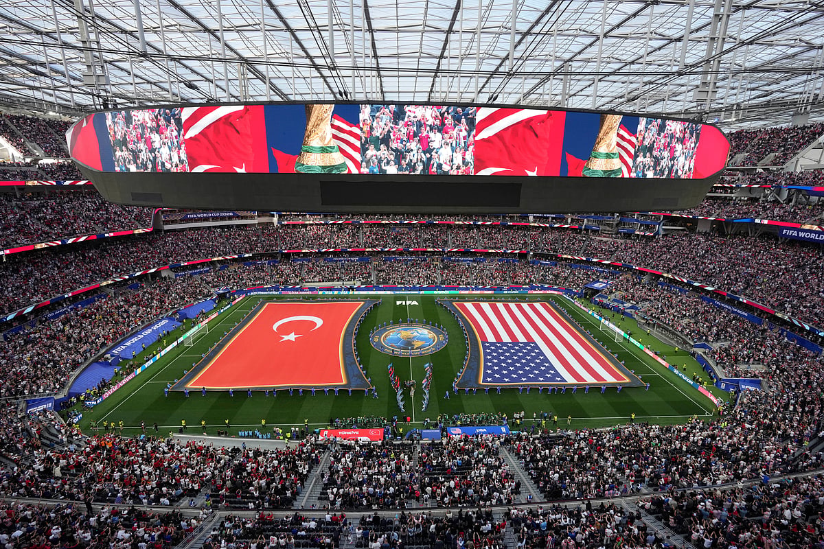 The United States and Turkey players walk on the pitch prior to a World Cup Group D soccer match in Inglewood, Calif., near Los Angeles, Thursday, June 25, 2026. - (AP Photo/Marcio J. Sanchez)