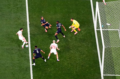 Turkey's Orkun Kokcu (6) scores their second goal during the World Cup Group D soccer match between Turkey and the United States in Inglewood, Calif., near Los Angeles, Thursday, June 25, 2026.