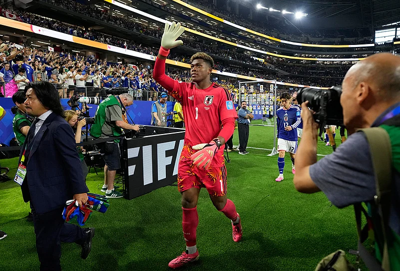 Sweden vs Japan World Cup Soccer highlights-Zion Suzuki