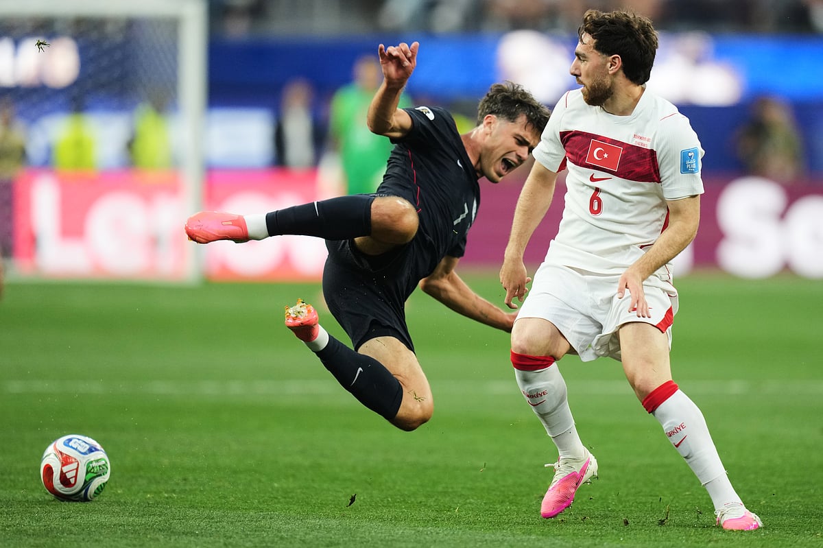 Turkiye vs USA, FIFA World Cup 2026 Group D Giovanni Reyna falls AP Photo