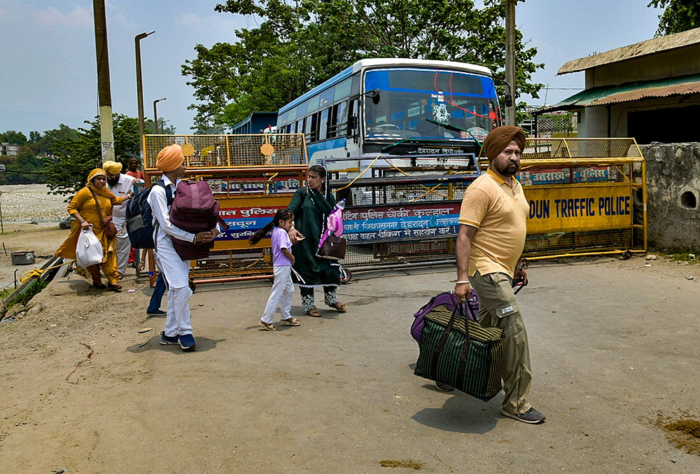 Security tightness at the Dehradun-Himachal border