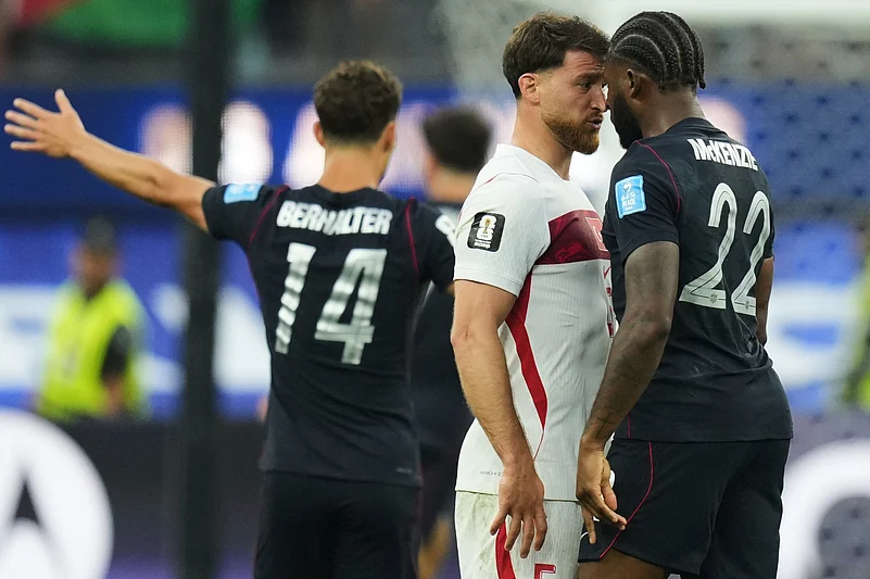 Turkiye vs USA, FIFA World Cup 2026 Group D Mark McKenzie and Salih Ozcan AP Photo